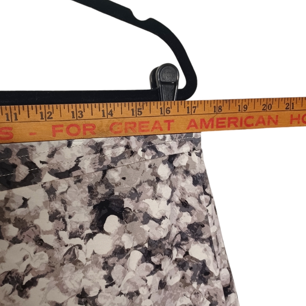 Isaac Mizrahi Live! Gray Black White Floral Mix Print Skort Pull On Skirt Large View 6